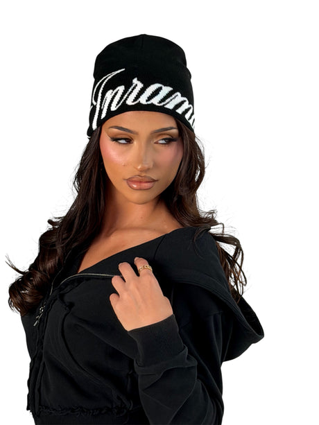 SCRIPT BEANIE - BLACK