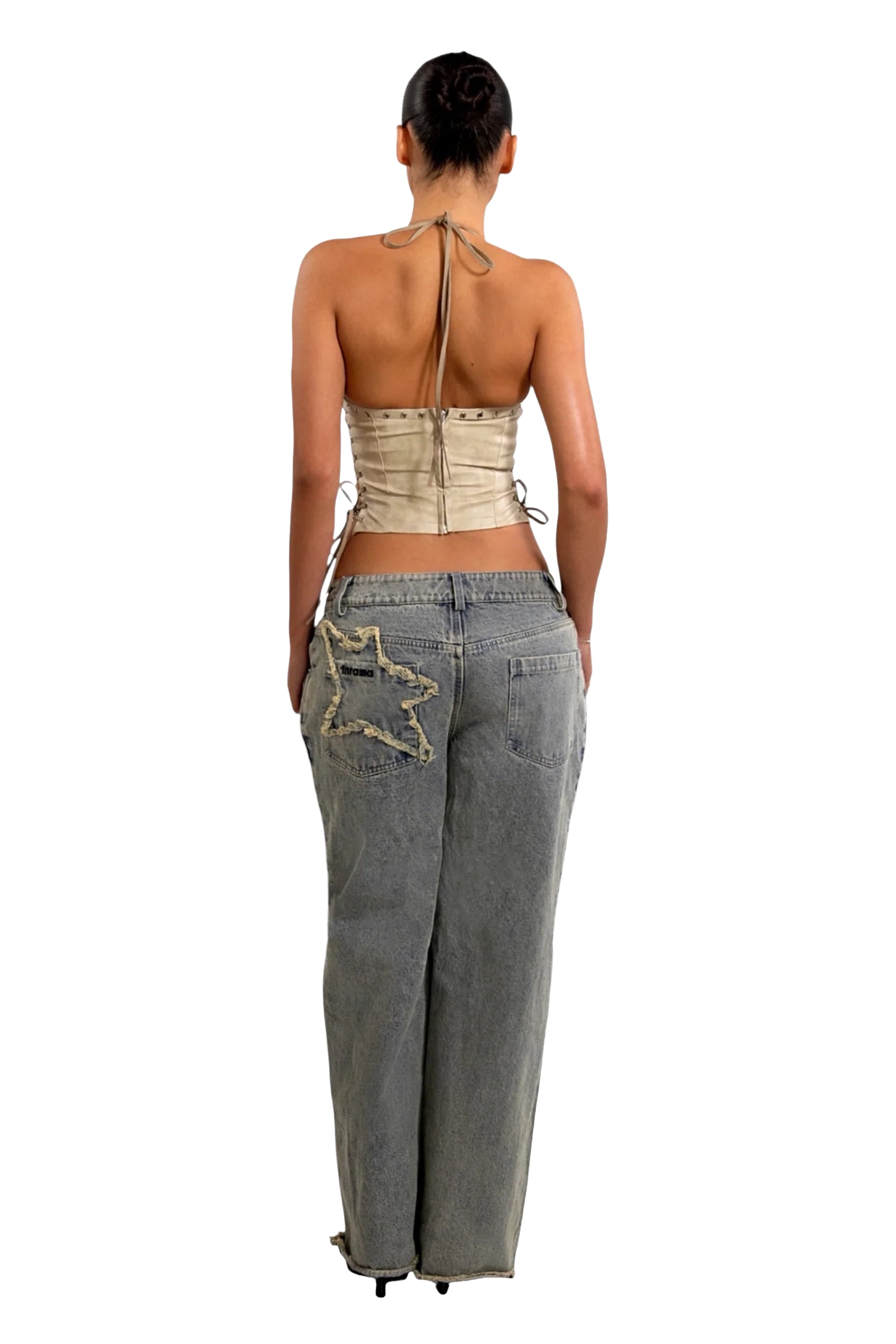 inrama-kyra-jeans-afar-back.webp